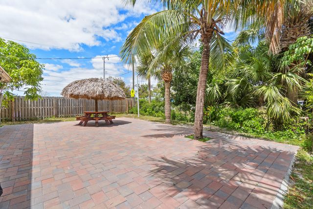 749 Tallapoosa Street, West Palm Beach, FL 33405