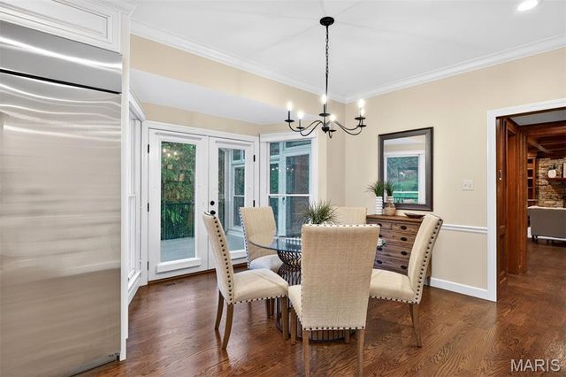 1 Delvin Court, Town And Country, MO 63141