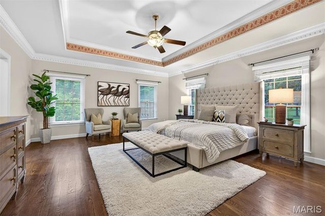 1 Delvin Court, Town And Country, MO 63141