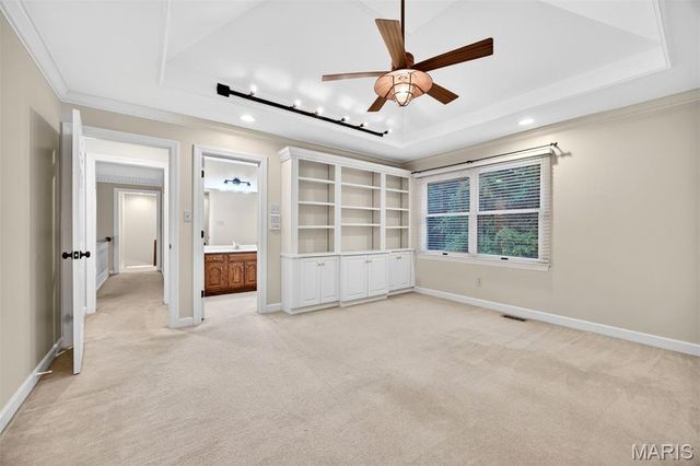1 Delvin Court, Town And Country, MO 63141