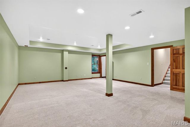 1 Delvin Court, Town And Country, MO 63141