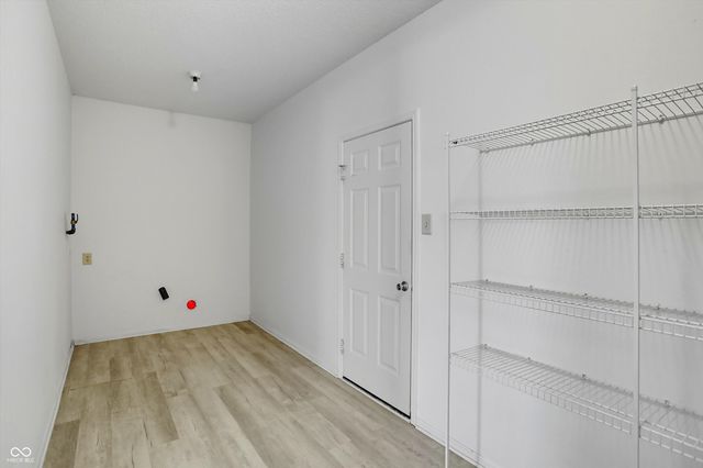 2954 Holiday Way, Greenwood, IN 46143