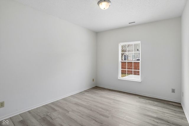 2954 Holiday Way, Greenwood, IN 46143