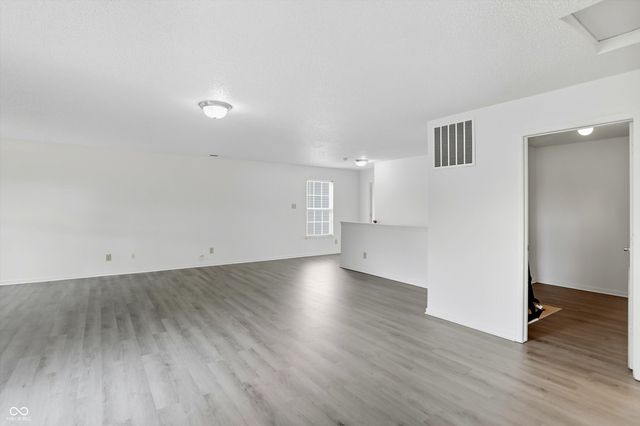 2954 Holiday Way, Greenwood, IN 46143