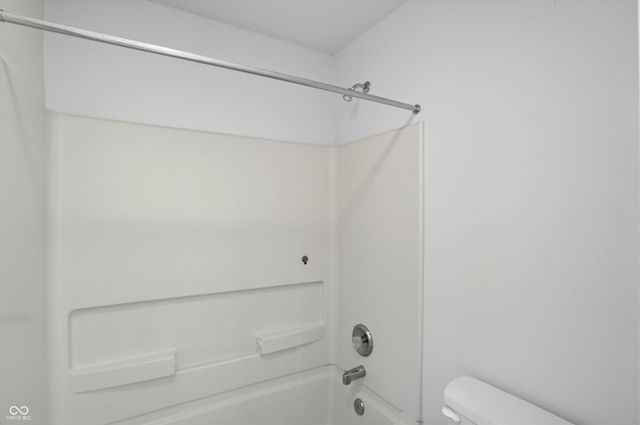 2954 Holiday Way, Greenwood, IN 46143