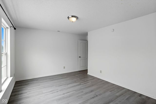 2954 Holiday Way, Greenwood, IN 46143