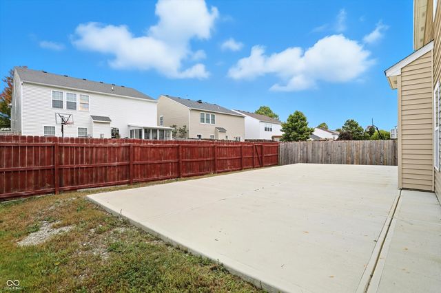 2954 Holiday Way, Greenwood, IN 46143