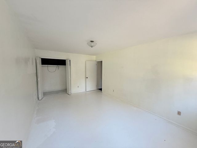 1270 Pine Knoll Lane NE, Conyers, GA 30013