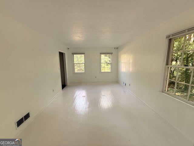 1270 Pine Knoll Lane NE, Conyers, GA 30013