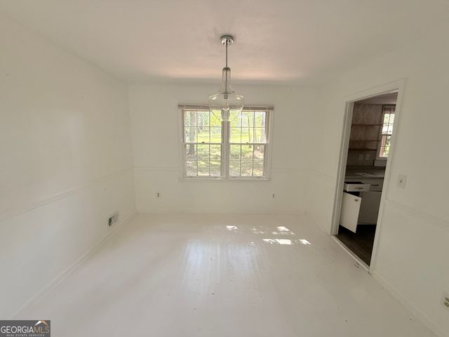 1270 Pine Knoll Lane NE, Conyers, GA 30013