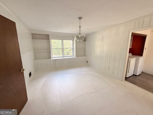 1270 Pine Knoll Lane NE, Conyers, GA 30013