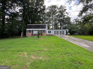 1270 Pine Knoll Lane NE, Conyers, GA 30013