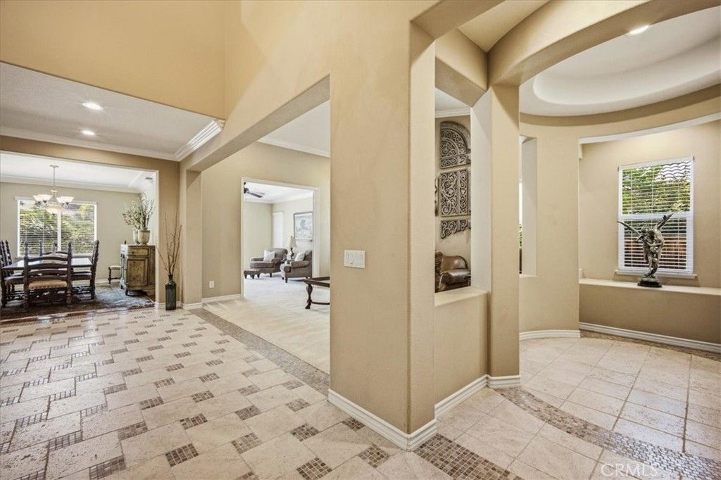 Image 15 of property listing at 32809 Stonefield, Temecula, CA 92592