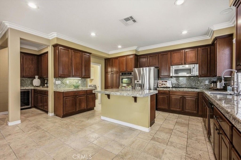 Image 27 of property listing at 32809 Stonefield, Temecula, CA 92592