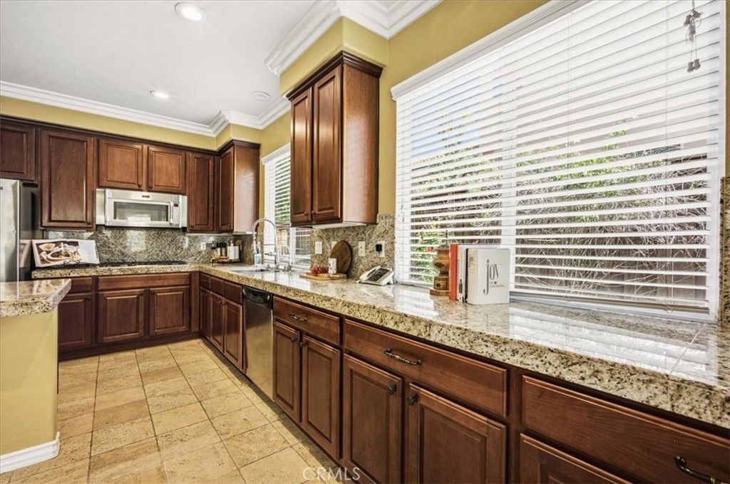 Image 32 of property listing at 32809 Stonefield, Temecula, CA 92592