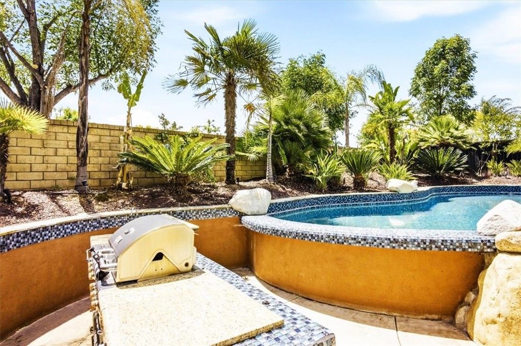 Image 71 of property listing at 32809 Stonefield, Temecula, CA 92592