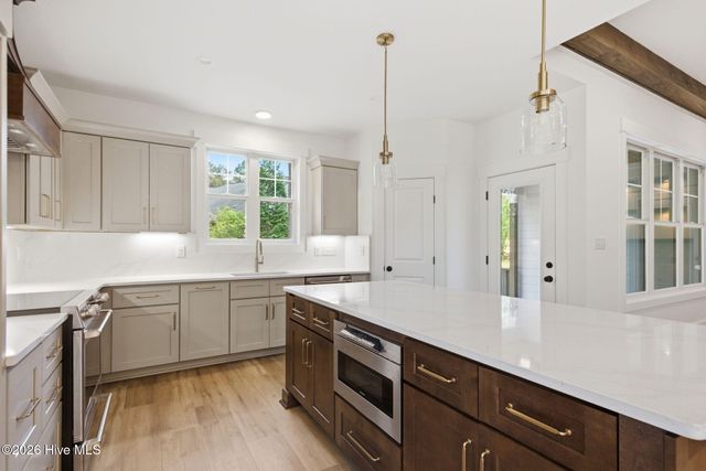 151 Otter Drive, West End, NC 27376