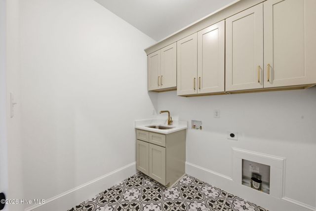 151 Otter Drive, West End, NC 27376