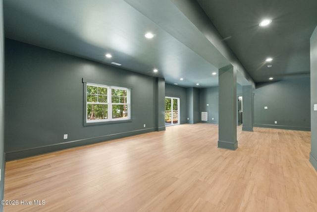 151 Otter Drive, West End, NC 27376