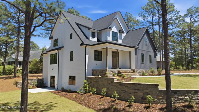 151 Otter Drive, West End, NC 27376