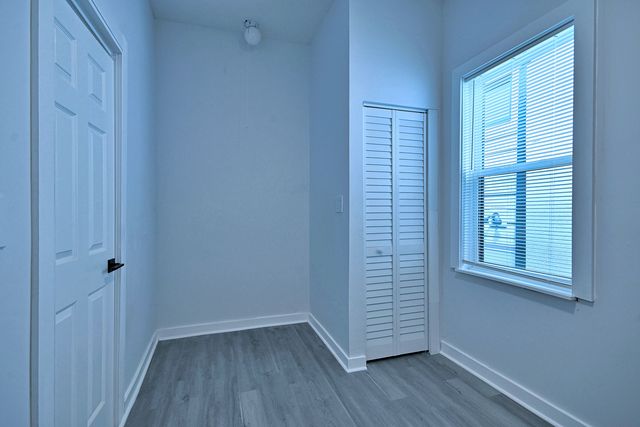 2932 N Lakewood Avenue 1, Chicago, IL 60657