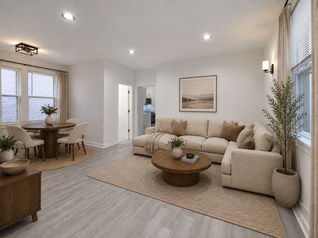 2932 N Lakewood Avenue 1, Chicago, IL 60657