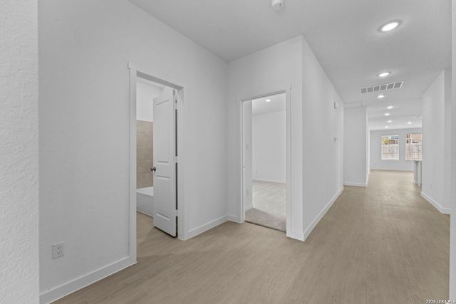 2311 Fort Davis Pass, Marion, TX 78124