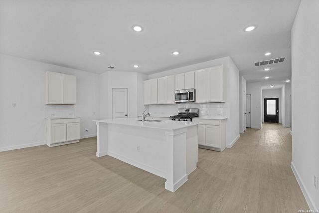 2311 Fort Davis Pass, Marion, TX 78124