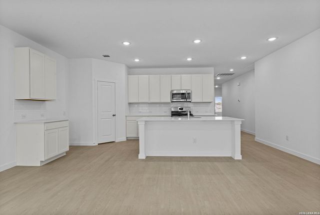 2311 Fort Davis Pass, Marion, TX 78124