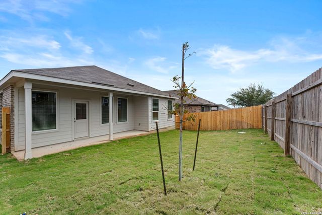 2311 Fort Davis Pass, Marion, TX 78124