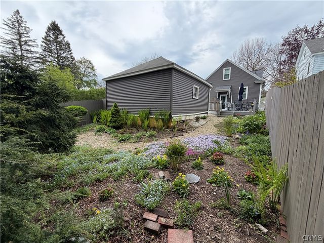 1059 Westmoreland Avenue, Syracuse, NY 13210