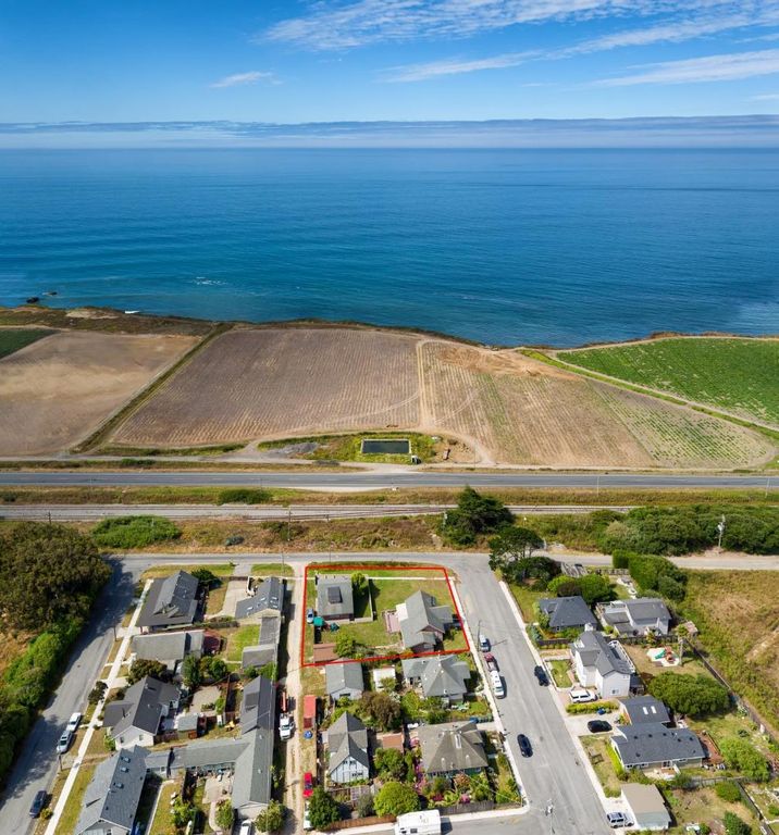 Image 1 of property listing at 2 3rd Avenue, Davenport, CA 95017