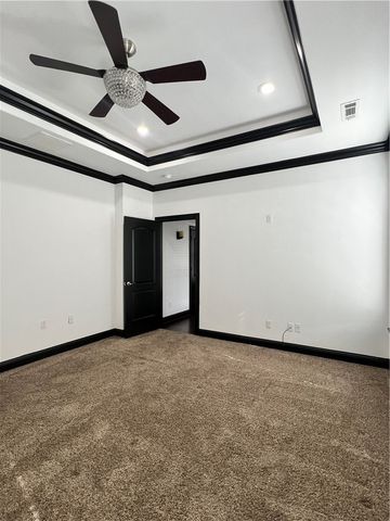 2201 SW Montana Avenue, Bentonville, AR 72713