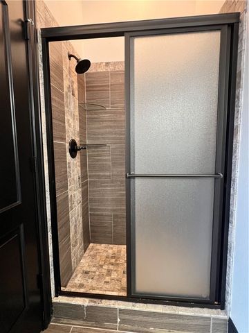 2201 SW Montana Avenue, Bentonville, AR 72713