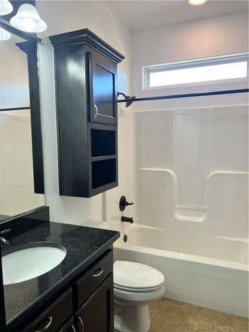 2201 SW Montana Avenue, Bentonville, AR 72713