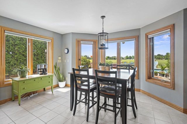 124 SHELLEY LANE, De Pere, WI 54115