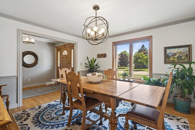 124 SHELLEY LANE, De Pere, WI 54115