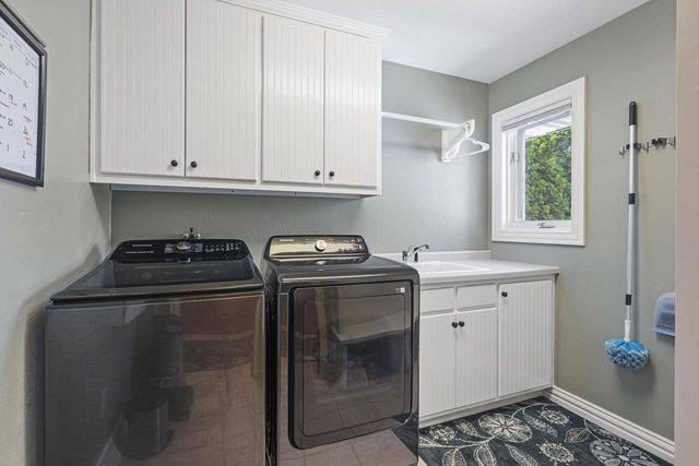 124 SHELLEY LANE, De Pere, WI 54115