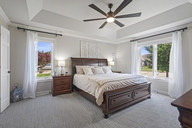 124 SHELLEY LANE, De Pere, WI 54115