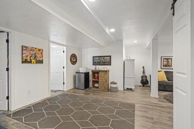 124 SHELLEY LANE, De Pere, WI 54115