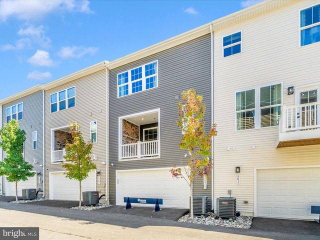 5609 GREENPOINT LN, Upper Marlboro, MD 20772