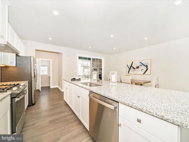 5609 GREENPOINT LN, Upper Marlboro, MD 20772