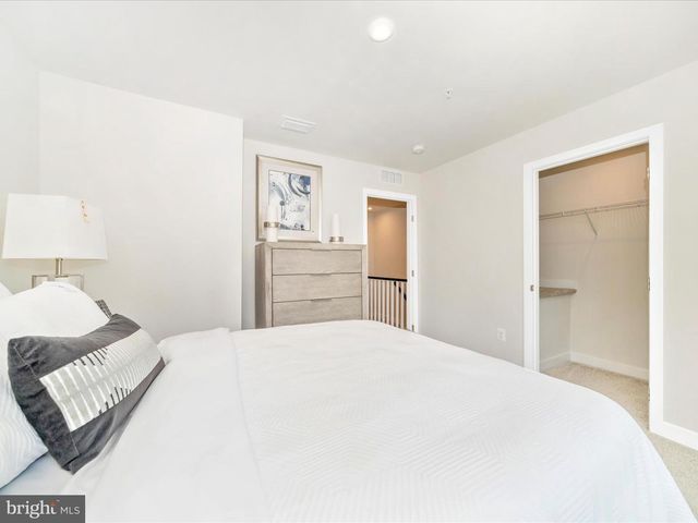 5609 GREENPOINT LN, Upper Marlboro, MD 20772