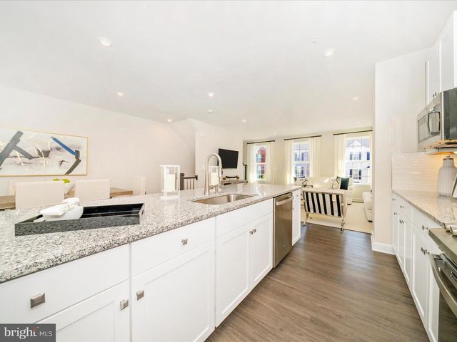 5609 GREENPOINT LN, Upper Marlboro, MD 20772