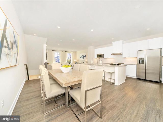 5609 GREENPOINT LN, Upper Marlboro, MD 20772