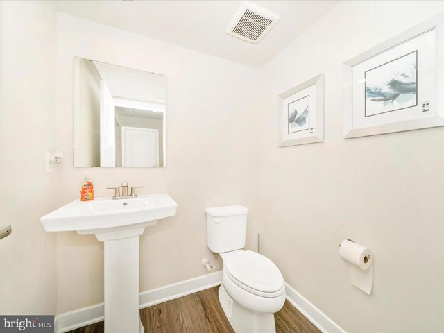 5609 GREENPOINT LN, Upper Marlboro, MD 20772