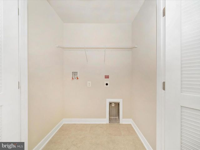 5609 GREENPOINT LN, Upper Marlboro, MD 20772