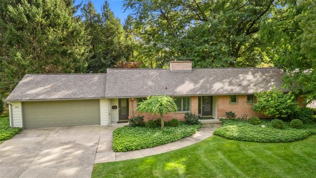 1907 Chevy Chase Boulevard, Kalamazoo, MI 49008