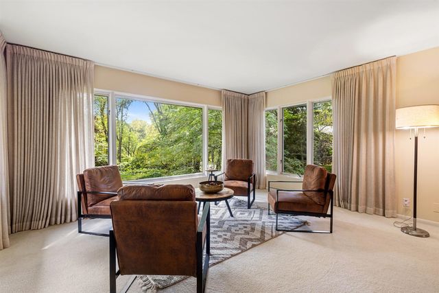 1907 Chevy Chase Boulevard, Kalamazoo, MI 49008