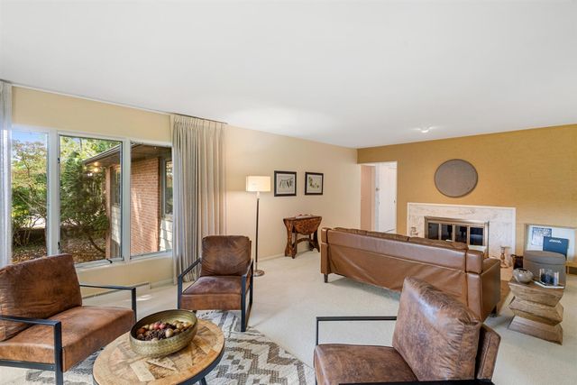 1907 Chevy Chase Boulevard, Kalamazoo, MI 49008